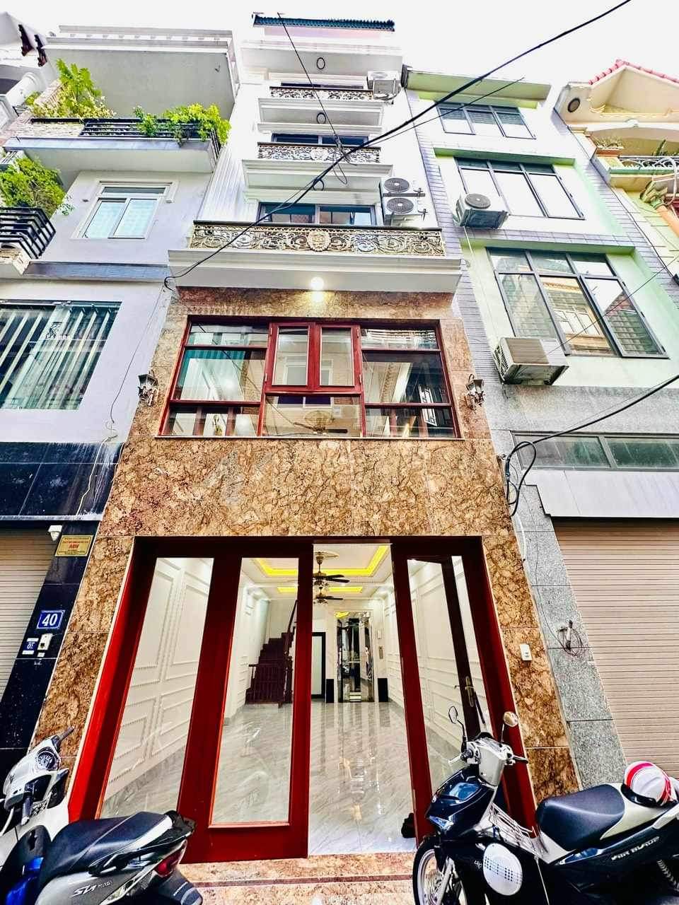 Cần bán nhà đường Ngô Gia Tự 58m2 x 7T, Giá 8.5 tỷ. Gara Ô tô, KD, full nội thất, thang máy.