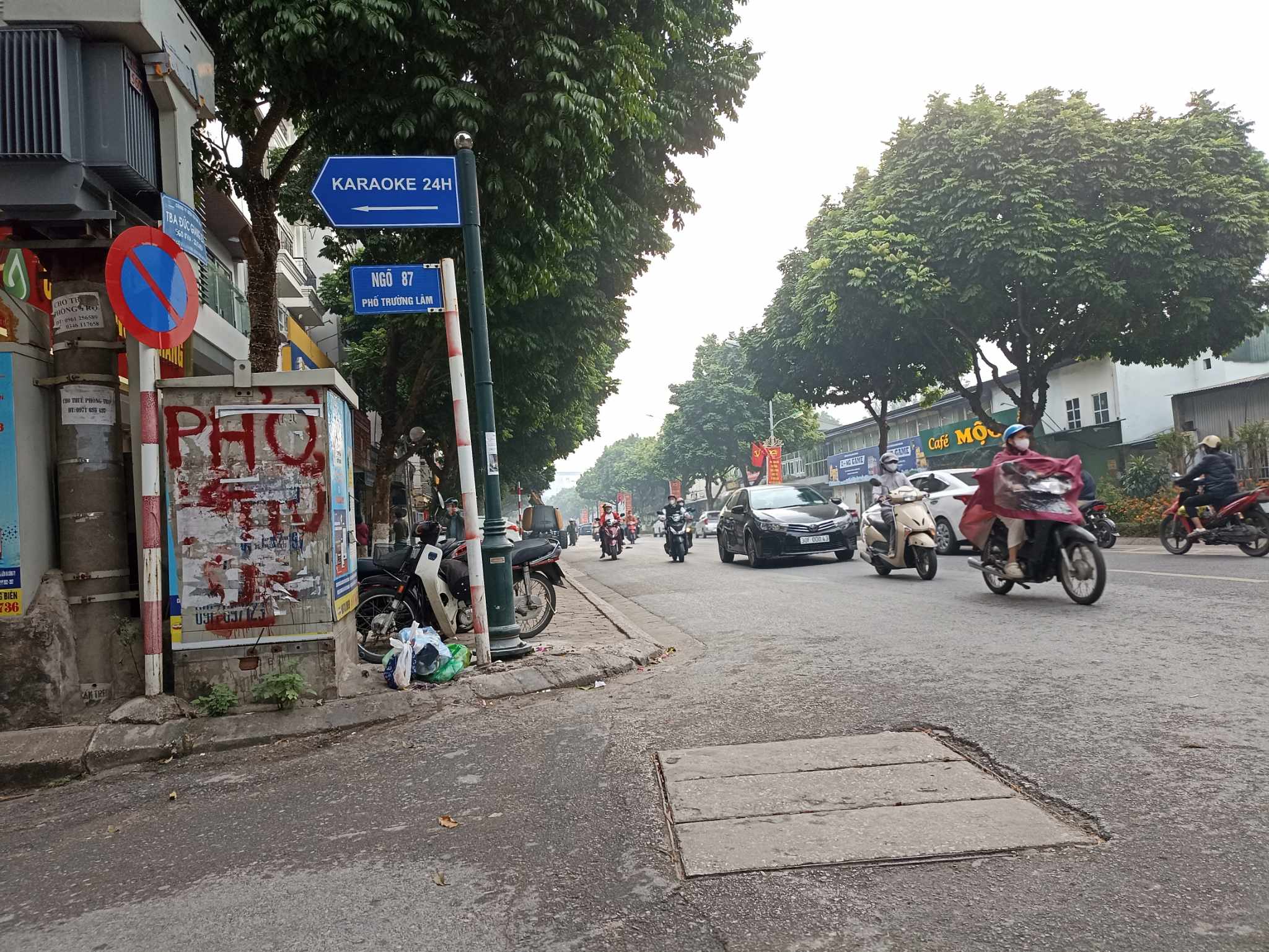 Bán đất hiếm đường Trường Lâm cạnh Quận Uỷ Long Biên, ngõ thông, 33m2 chỉ nhỉnh 2 tỉ.