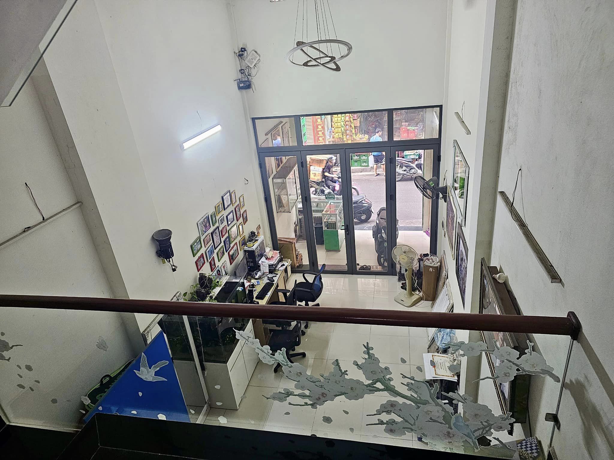 Bán nhà mặt phố Bùi Xương Trạch, Thanh Xuân, tiện kinh doanh 6 tầng 60m2 giá 11 tỷ