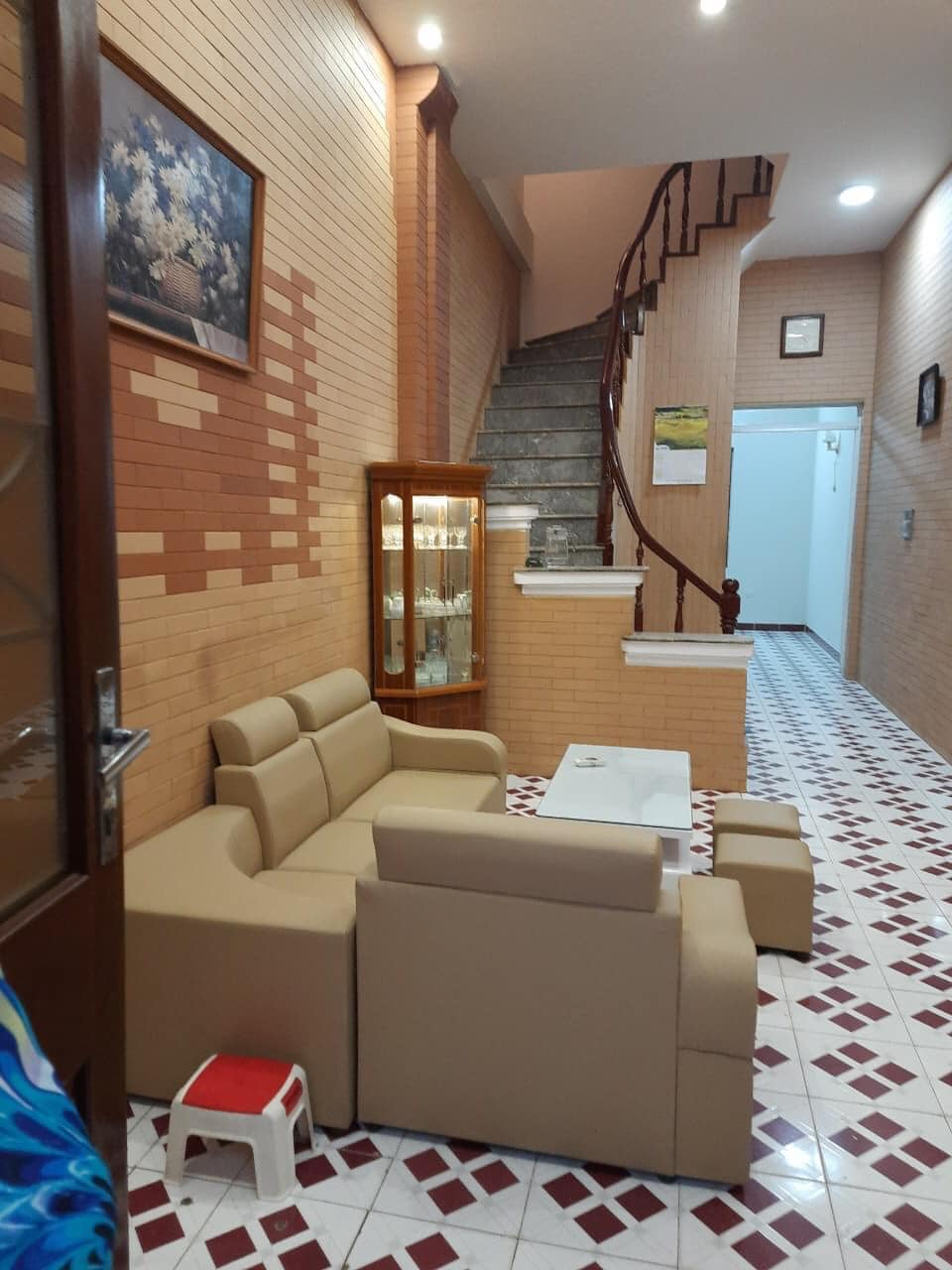 Bán nhà phố Lê Duẩn, Đống Đa, ô tô đỗ cửa, ở ngay 5 tầng 48m2 giá 6.65 tỷ