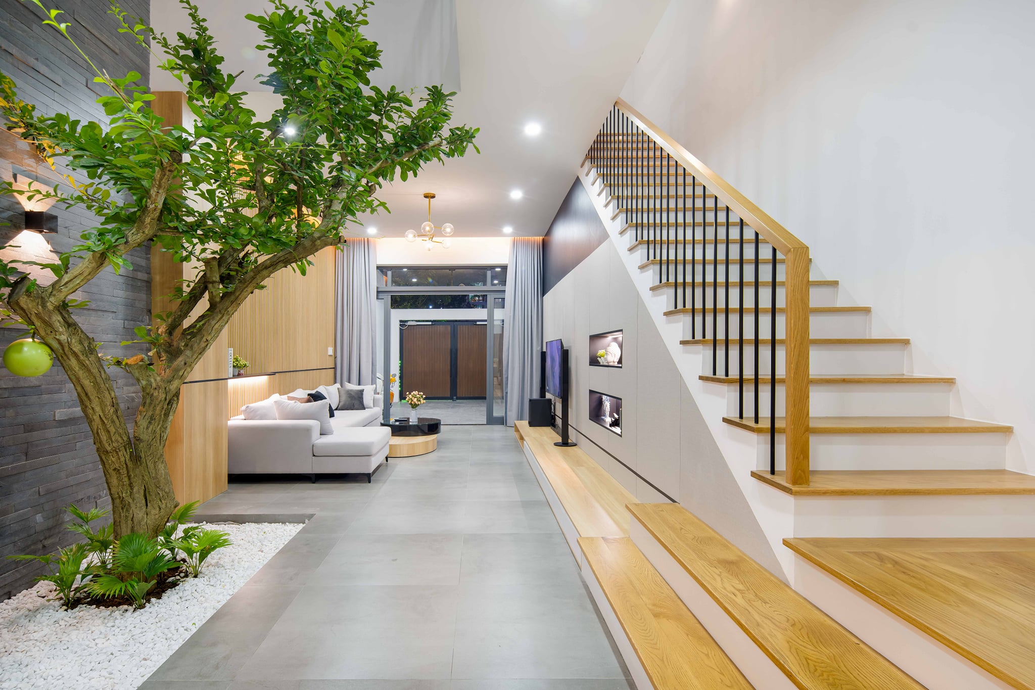 Bán nhà đường Nguyễn Phong Sắc P.Khuê Trung Q.Cẩm Lệ