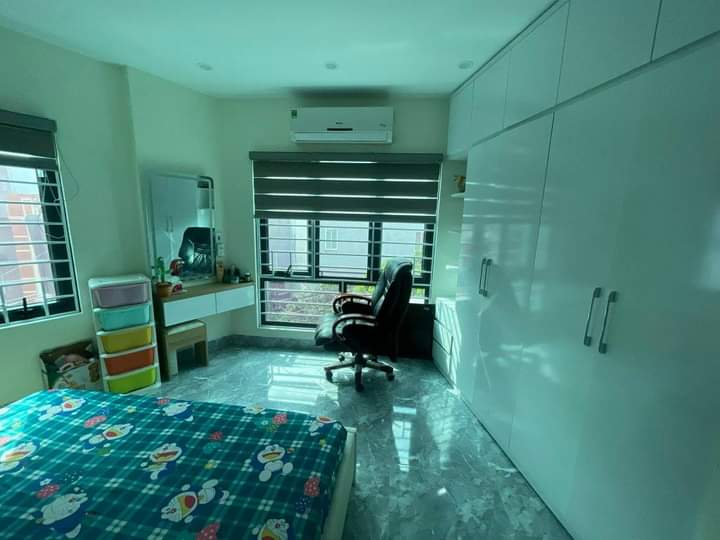 Cần bán nhà mới tại Phan Đình Giót Hà Đông, Hà Nội. Diện tích: 40m² Nhà xây: 6 tầng. Hai mặt tiền: 9.5m Giá chào bán: 5.95 tỷ