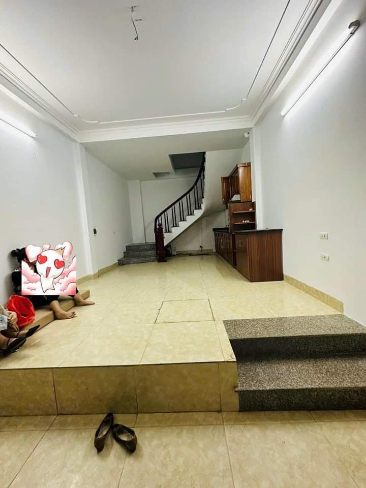 Bán nhà đẹp ở luôn Ngô Thì Sỹ, Vạn Phúc, Hà Đông, Diện tích: 33m² Nhà xây: 5 tầng. Mặt tiền: 3.9m. Giá bán: 4.5 tỷ.