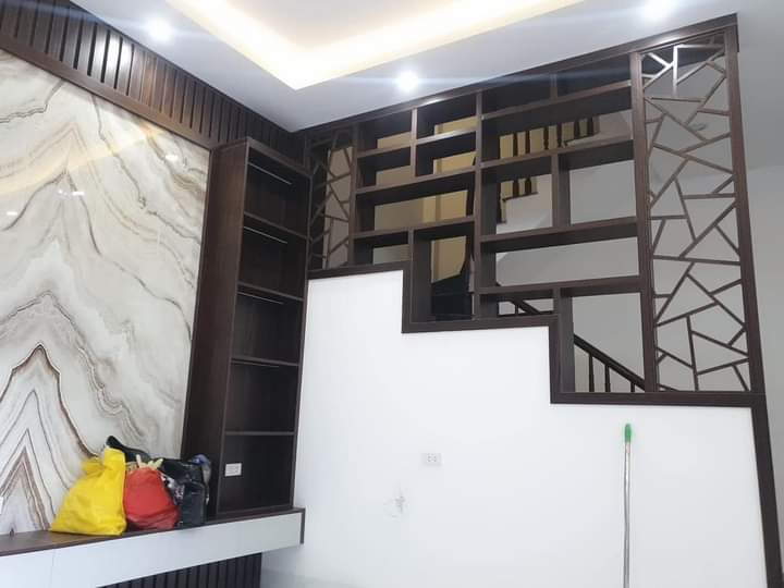 Bán nhà vừa xây xong Cầu Đơ, Hà Đông, Hà Nội. Diện tích: 31m². Nhà xây: 5 tầng. Mặt tiền: 6.2m Giá bán: 4.05 tỷ