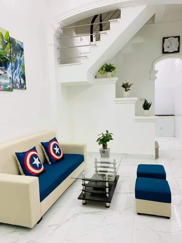 VĂN CHƯƠNG – LÔ GÓC – MỚI – 32M – 3 TẦNG – 2.9 TỶ.