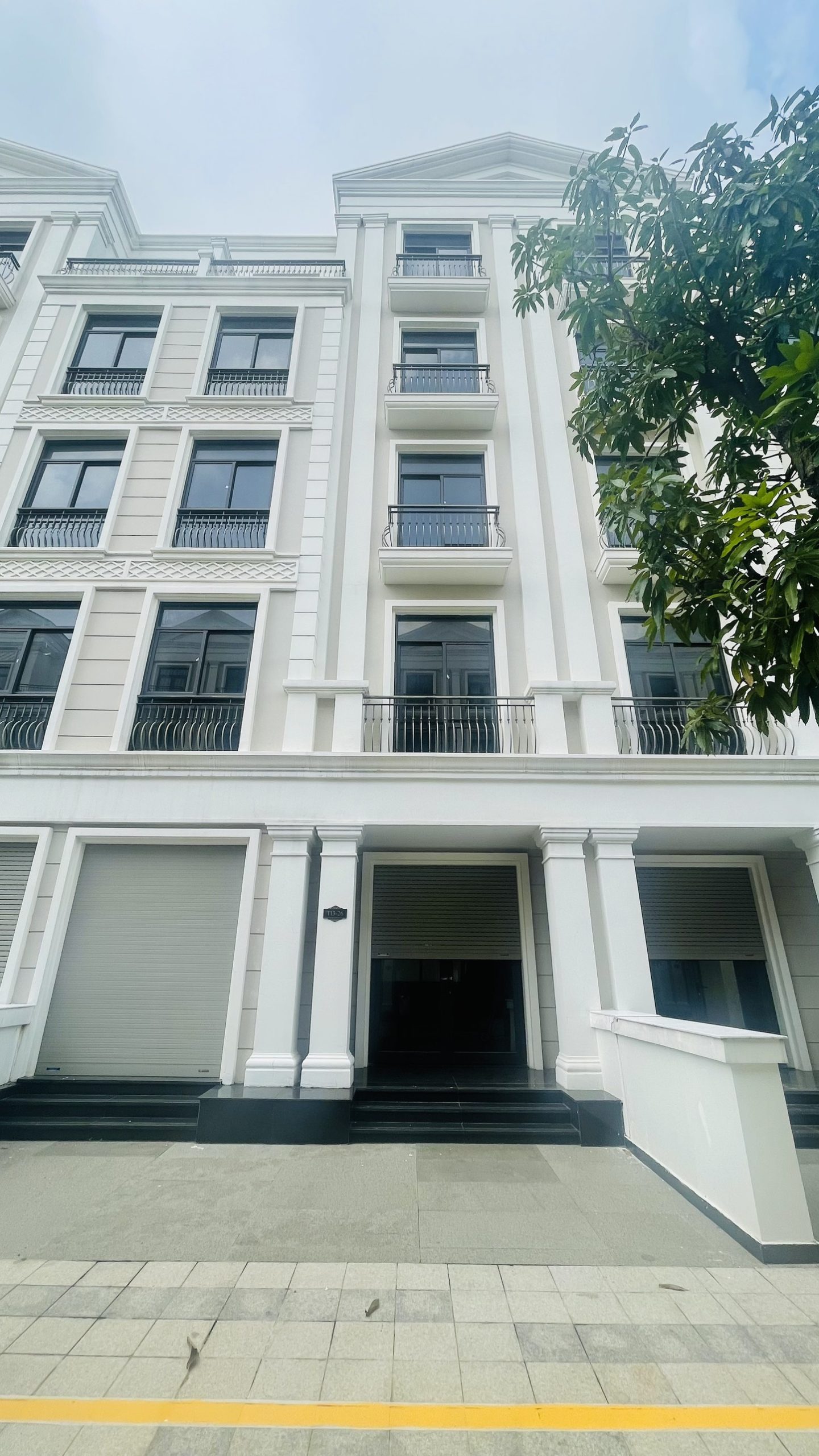 Cắt lỗ 5,4 tỷ Nhà Phố 144m Vinhomes Grand Park, Tp Thủ Đức,