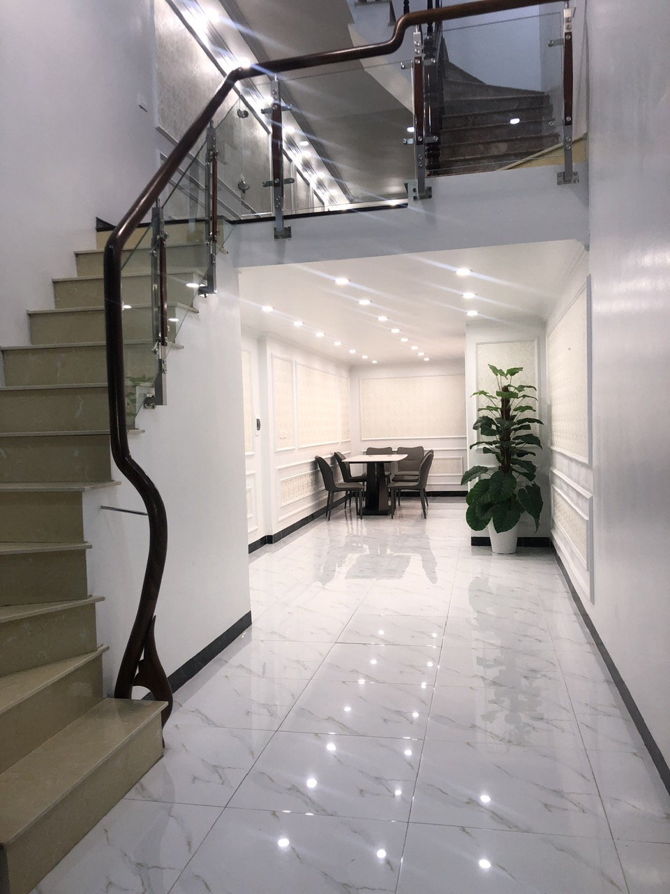 NHÀ MỚI TINH PHỐ LÊ TRỌNG TẤN - KĐT ĐỊNH CÔNG - 5TẦNG 5PN FUL NỘI THẤT