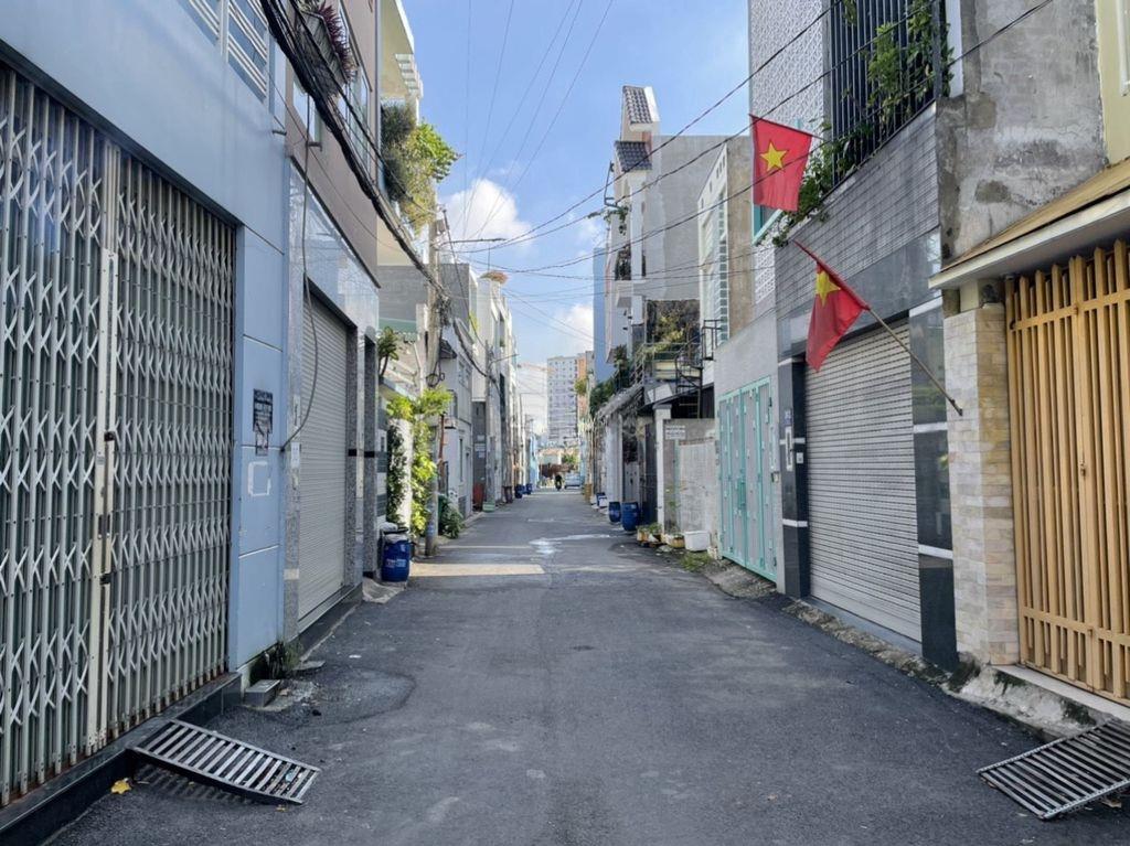 Nở hậu, phong thủy phát tài: Bán nhà HXH Đường số 16 Linh Trung Thủ Đức, 80 m2, giá chỉ hơn 5 tỷ.