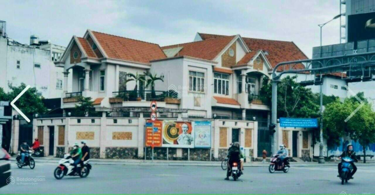 Bán nhà đường Thạch Thị Thanh, Quận 1, Dt: 5x15, Dtcn: 75m2, KC: 3 tầng, góc 2MT hẻm, HĐT: . 35 Tỷ.