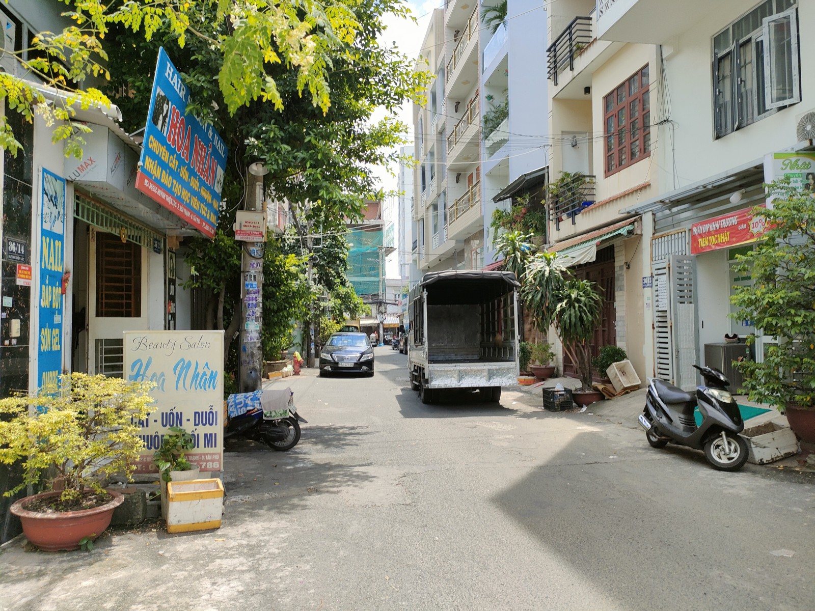 Hẻm 8m Huỳnh Thiện Lộc, 4 tầng, 4mx17m, 8,9 tỷ, nhà đẹp ở ngay.