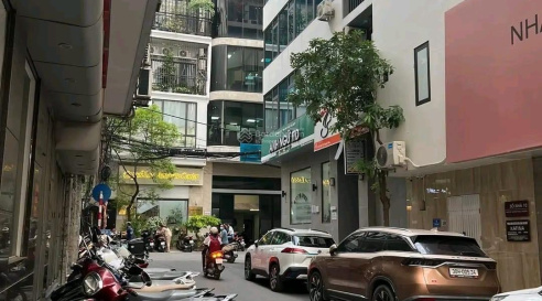 Phố THÁI HÀ 8 Tầng 80M2 Mặt Tiền 8.1M-29 Tỷ-DT 1 Tỷ/năm-Vỉa hè KD Ô TÔ Tránh