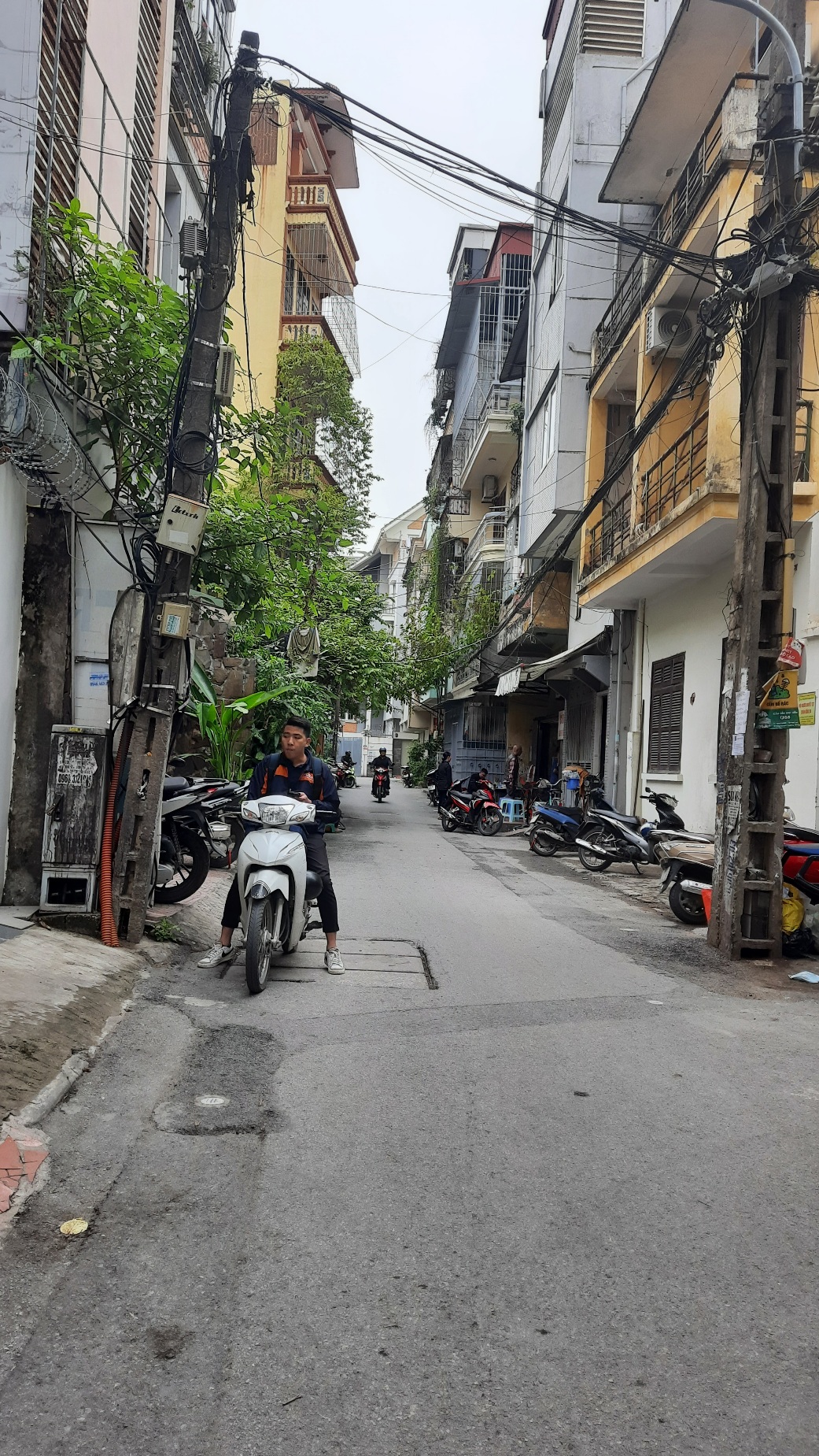 NHANH CÒN KỊP ‼️ Bán nhà phố Nguyễn Lương Bằng, Đống Đa diện tích 42m2, 4 tầng, mặt tiền 5,2m LÔ GÓC, Ô TÔ. LH 0912929280