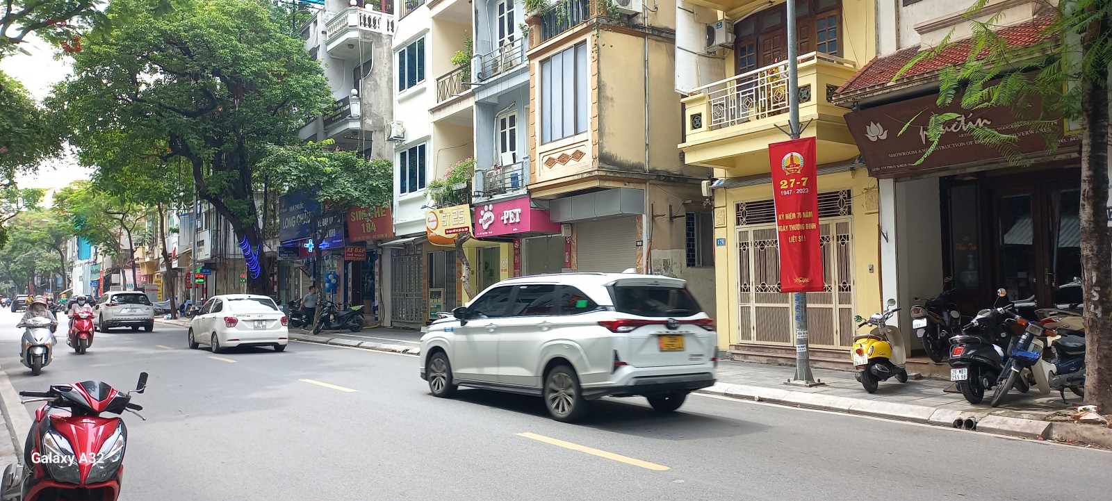 Tây Hồ - Thụy Khuê gần phố HIẾM nhà bán 32m2 – Giá 4 tỷ.