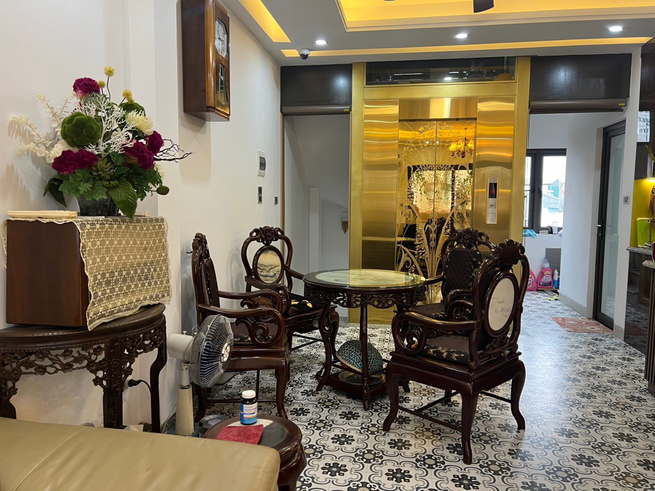 Chính chủ cần bán nhà Phạm Văn Đồng 6 tầng Thang máy xịn giá chỉ 4.55 tỷ