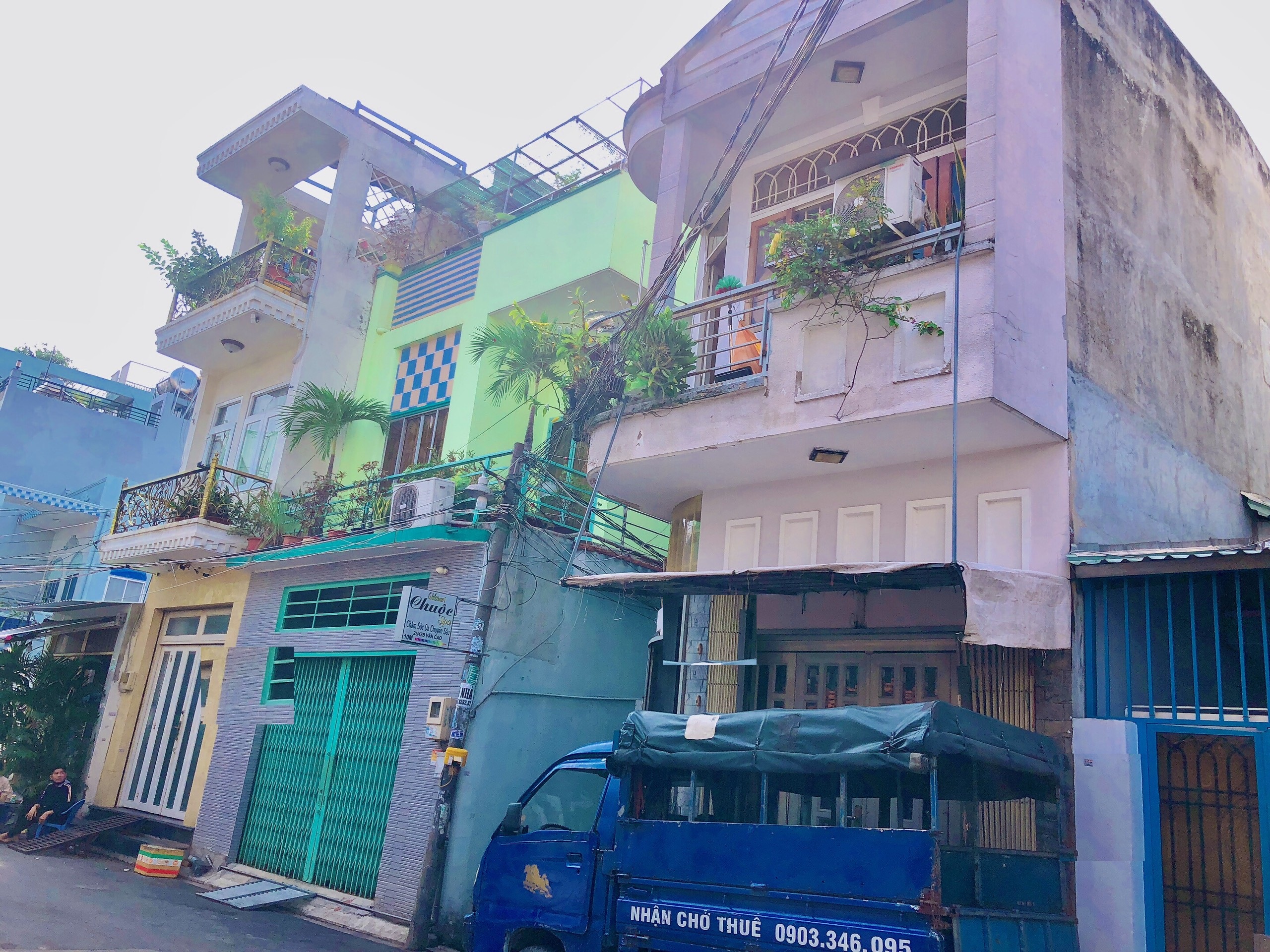 Bán nhà hẻm xe hơi 8m đường Văn Cao,DT:4.3x14m hậu 6.7m đúc 2 lầu giá 6.5 tỷ