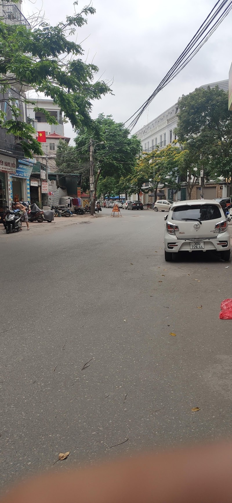 NHÀ ĐẸP PHỐ NGUYẾN SƠN – MẶT TIỀN RỘNG - KINH DOANH DÒNG TIỀN ỔN ĐỊNH