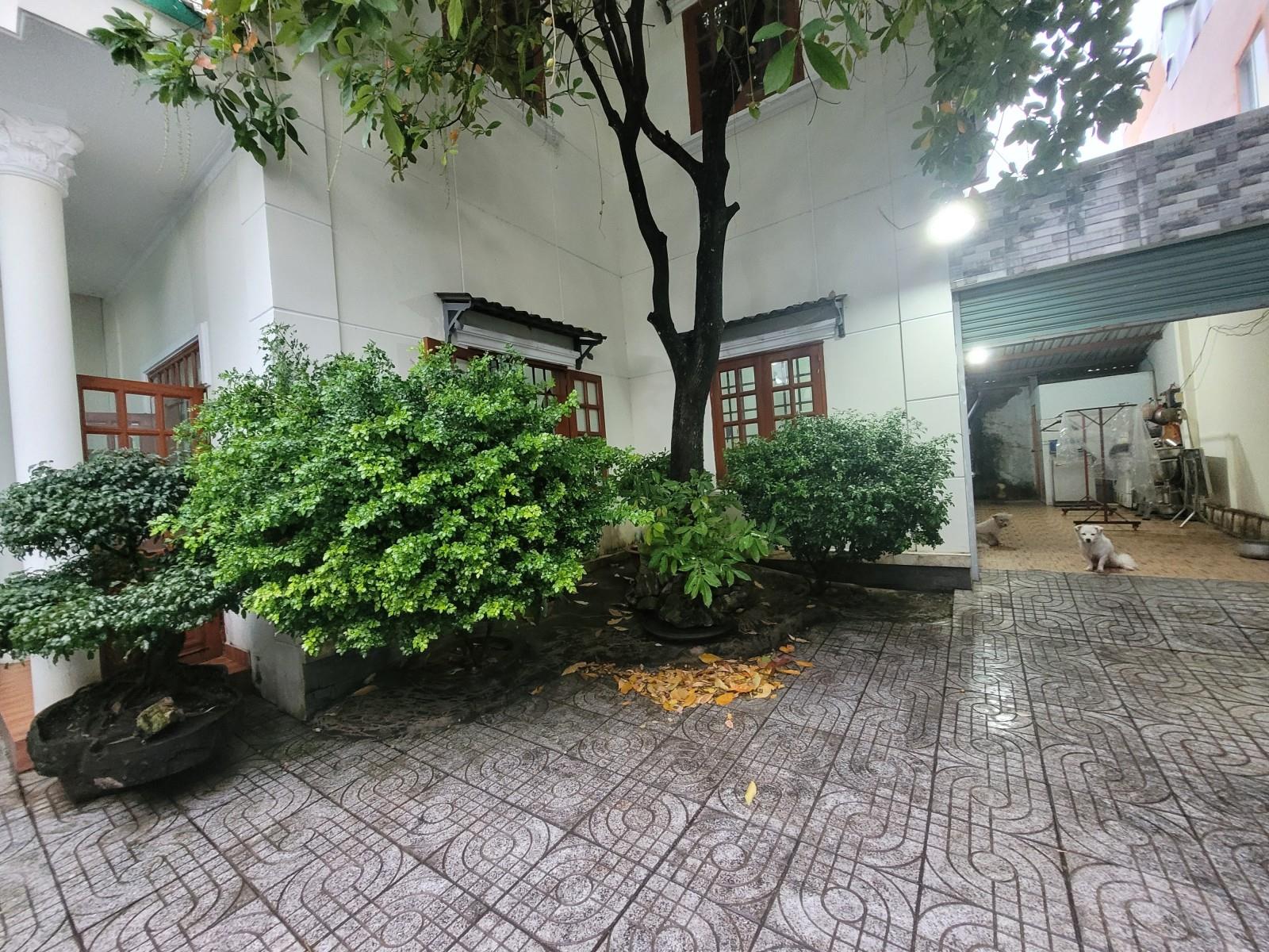 Biệt thự mini đường số 4 Linh Tây, Thủ Đức, 165m2. 3 tầng, giá chỉ 7 tỷ.