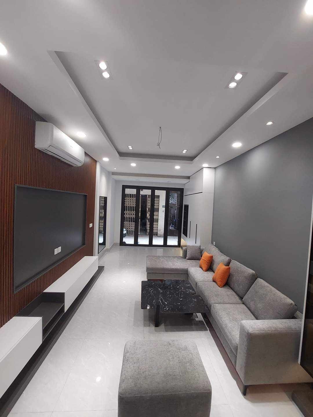 BÁN NHÀ PHỐ THÁI HÀ, ĐỐNG ĐA, NHÀ MỚI, NGÕ Ô TÔ, Ô TÔ VÀO NHÀ, 55M2 x 5T, CHỈ 10.5 TỶ