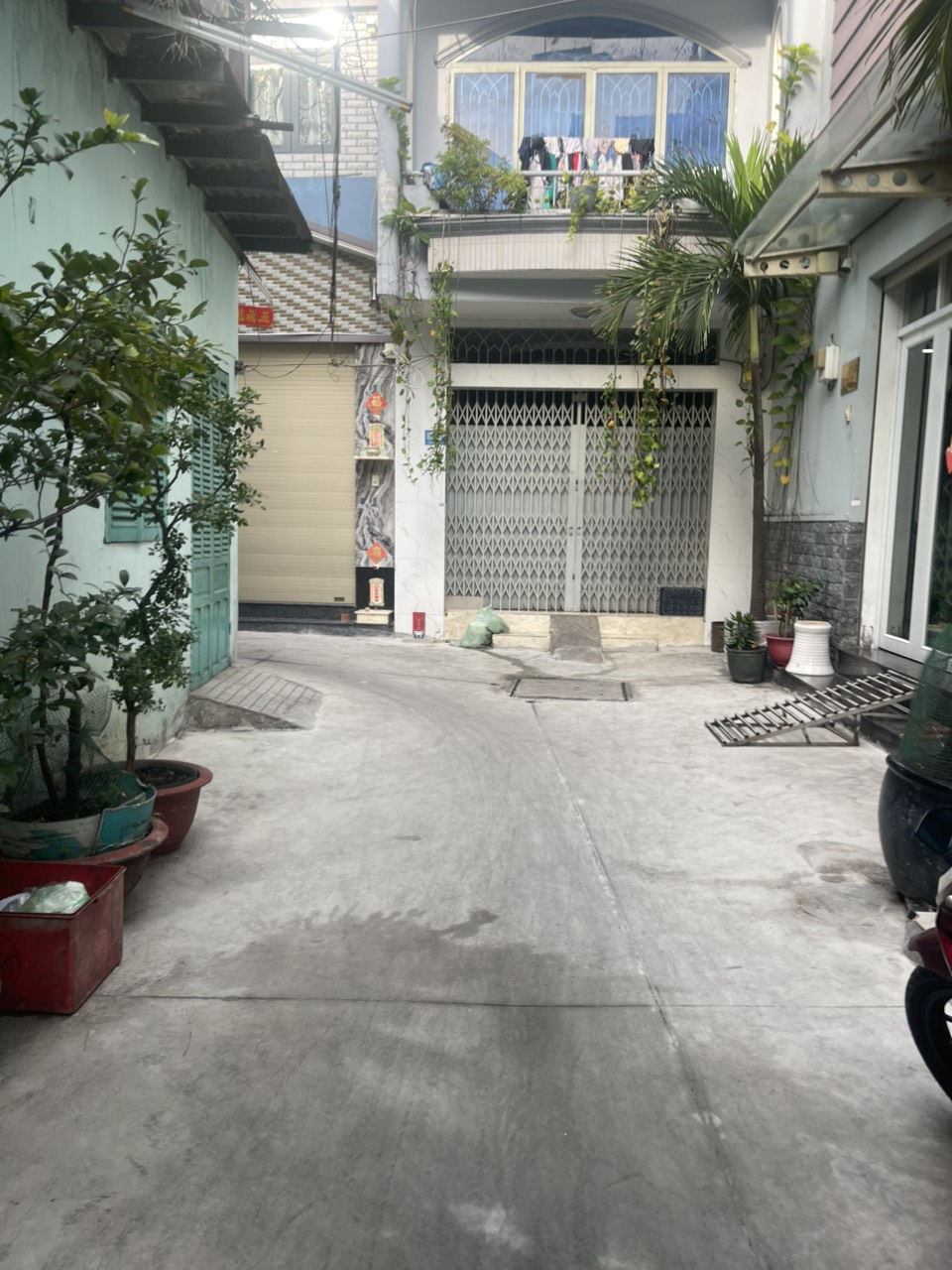 LÔ GÓC HXH - KHÔNG QUY HOẠCH - VỊ TRÍ KINH DOANH CAFE .