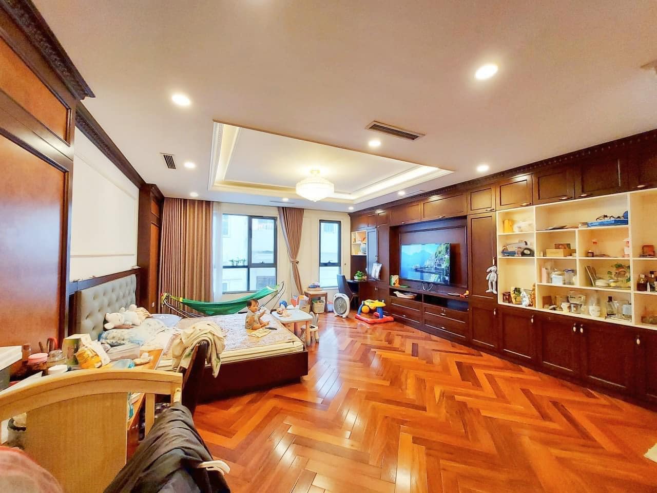 BÁN NHÀ MẶT NGÕ 3 THÁI HÀ, QUẬN ĐỐNG ĐA HÀ NỘI, DIỆN TÍCH 90M, MẶT TIỀN 5M , 5 TẦNG, GIÁ CHỈ 18 TỶ