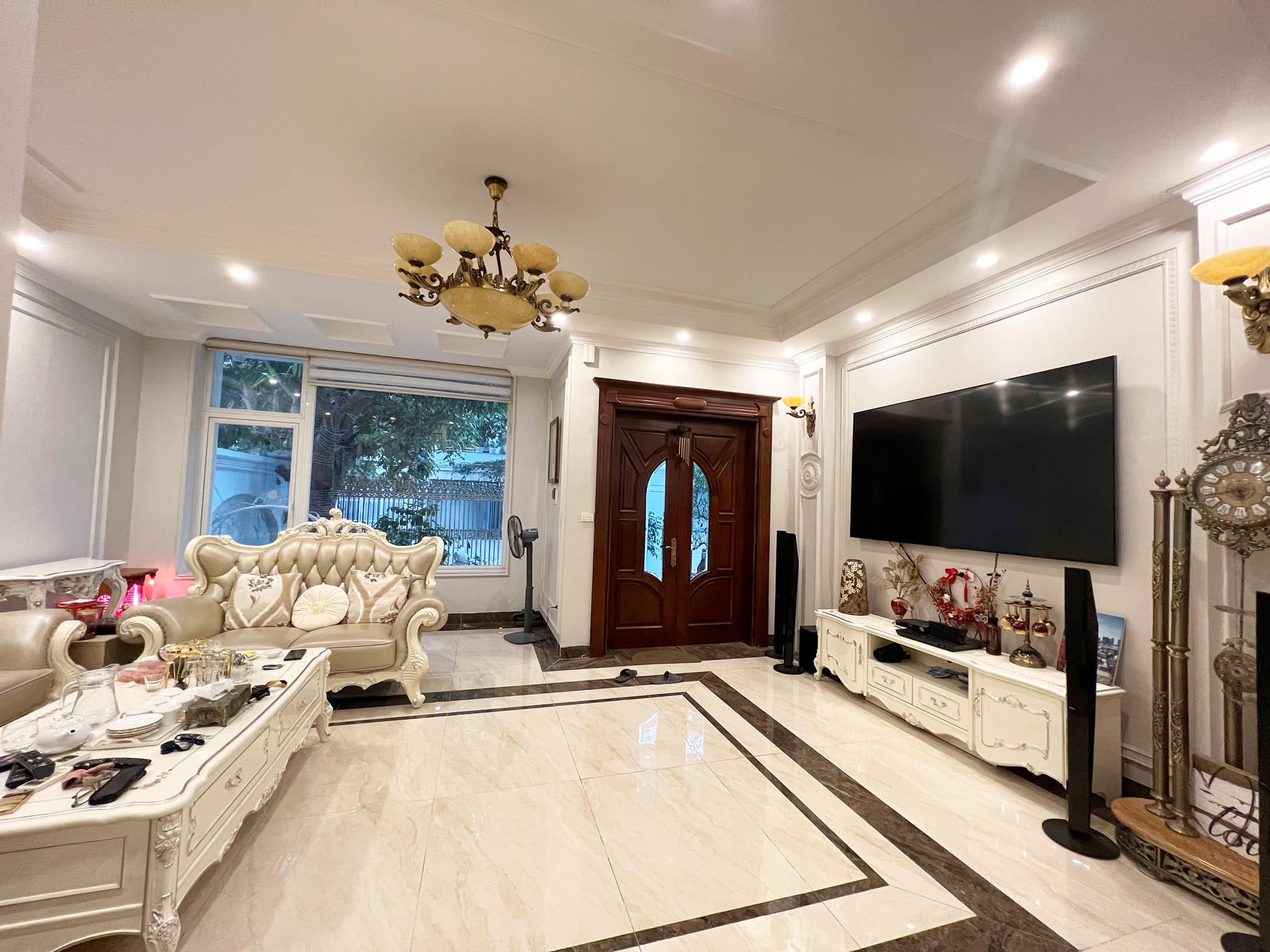 BÁN GẤP! NHÀ 4 TẦNG LÔ GÓC KĐT VĂN QUÁN, Ô TÔ TRÁNH, KINH DOANH ĐỈNH, 112M GIÁ NHỈNH 24 TỶ.