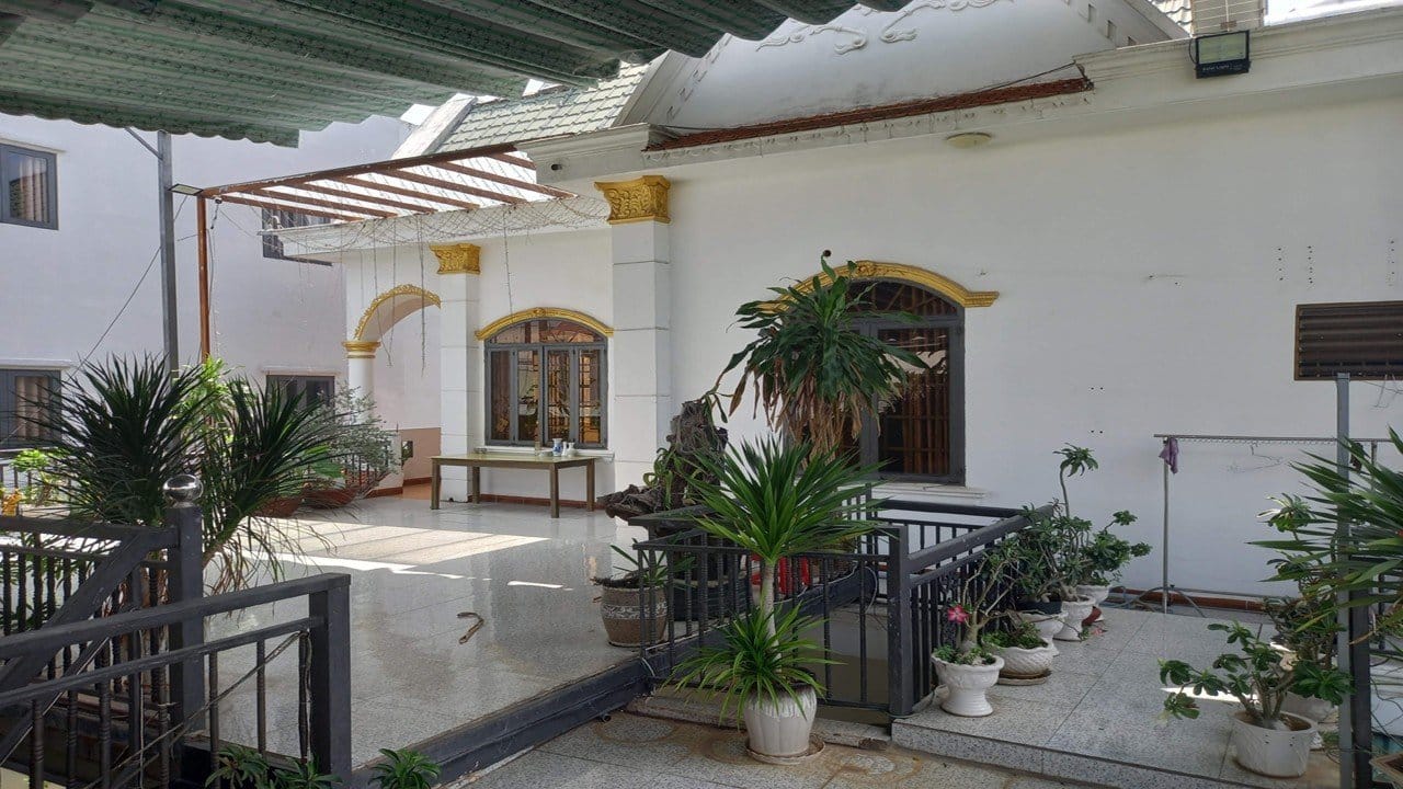 Biệt Thự Khủng 350m2 có 6 tỷ x An Phú Đông Q12 TPHCM - Bán Gấp