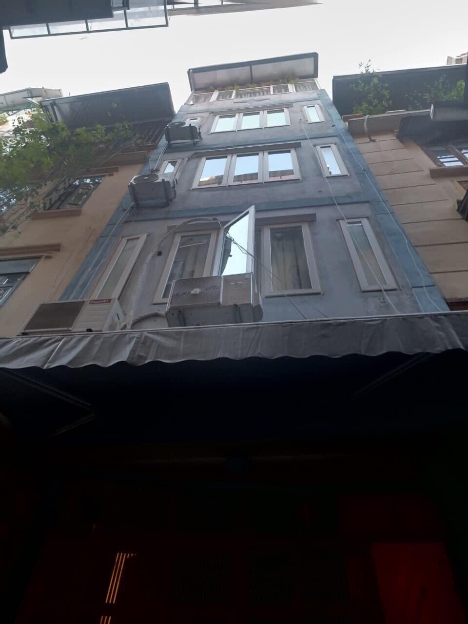 CẦN BÁN GẤP-NHÀ MẶT PHỐ HÀNG VÔI TT QUẬN HOÀN KIẾM-KINH DOANH ĐỈNH-30M 19xTỶ