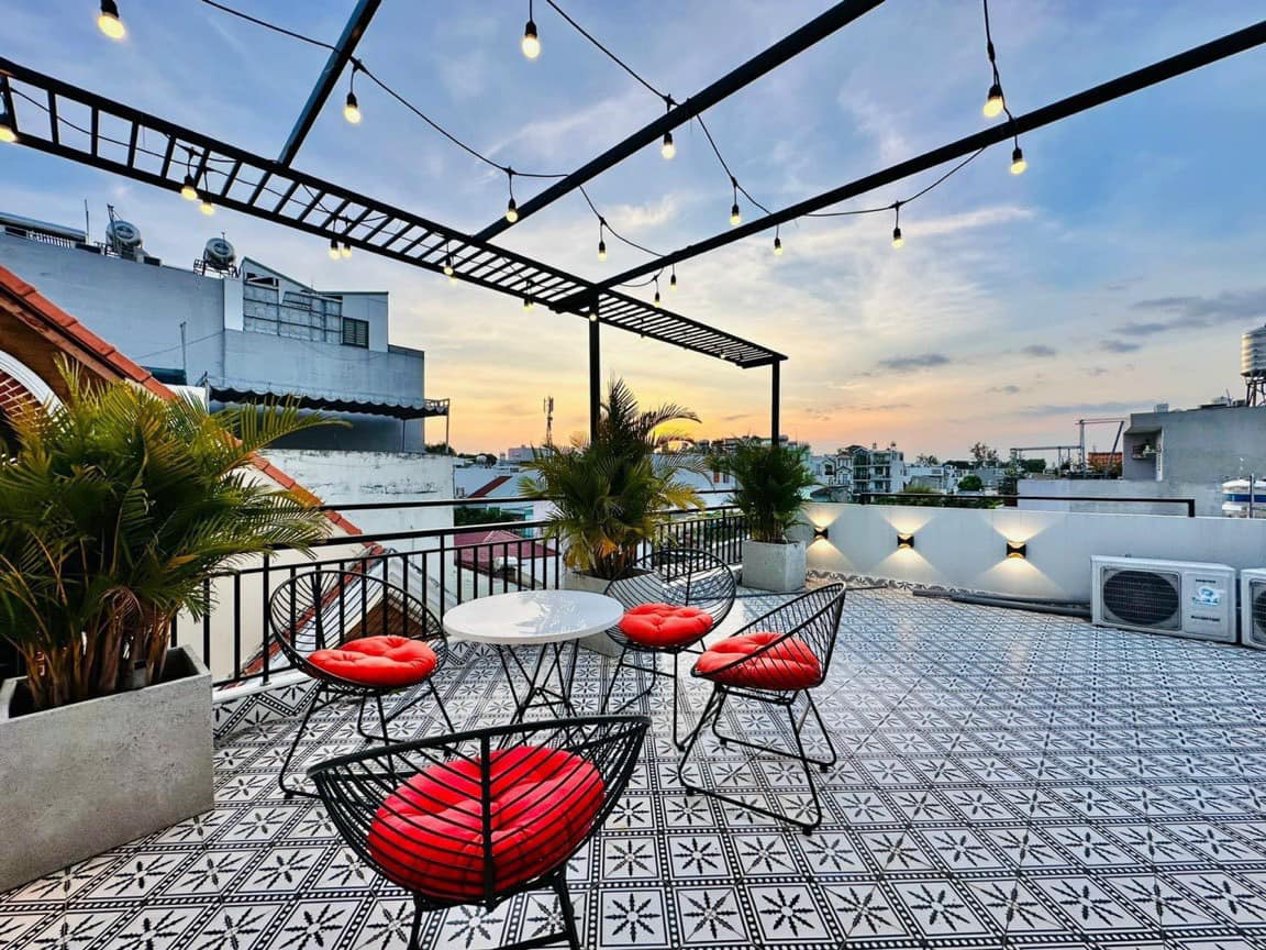 BIỆT THỰ GÒ VẤP - 320M2 - 4 TẦNG - SỔ VUÔNG VỨC, GIÁ TỐT