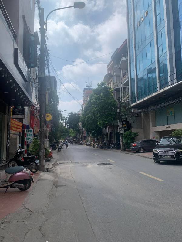 Bán nhà Mặt phố Vương Thừa Vũ Thanh Xuân DT:125M x 7T x MT: 7M