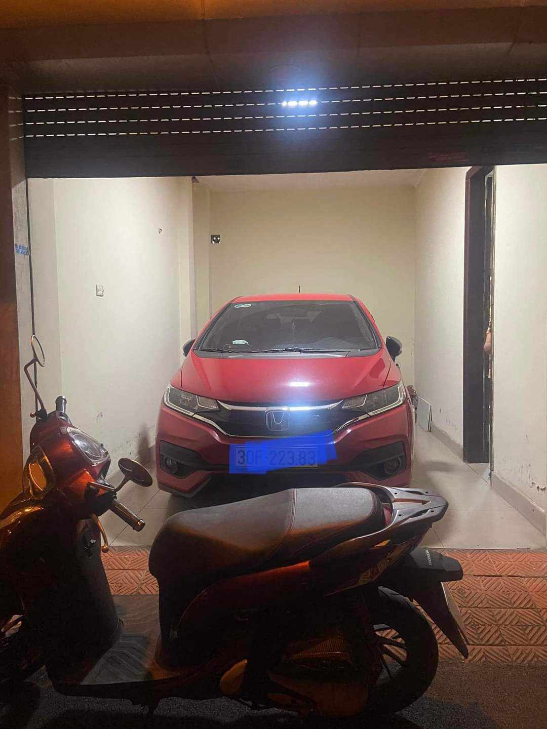 MẶT TIỀN RỘNG Ở SƯỚNG ,OTO NẰM TRONG NHÀ , CÓ GIẾNG TRỜI , GIÁ 12.7 TỶ , TRẦN QUỐC HOÀN