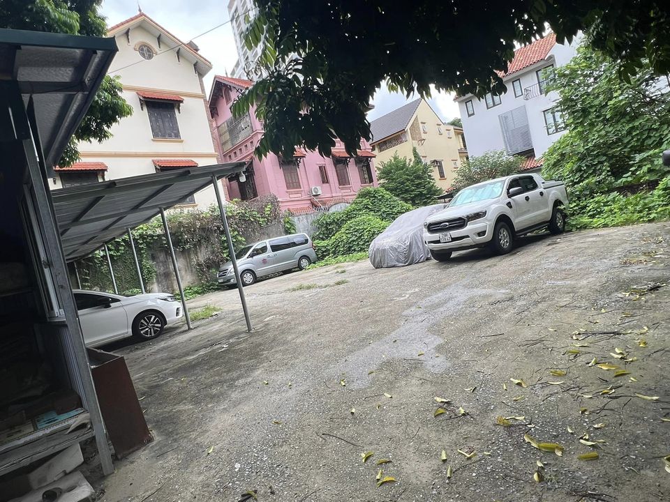 Bán Đất Trịnh Công Sơn Hồ Tây 150M2 Mặt Tiền 15M -14 Tỷ - Ô TÔ Nhỏ