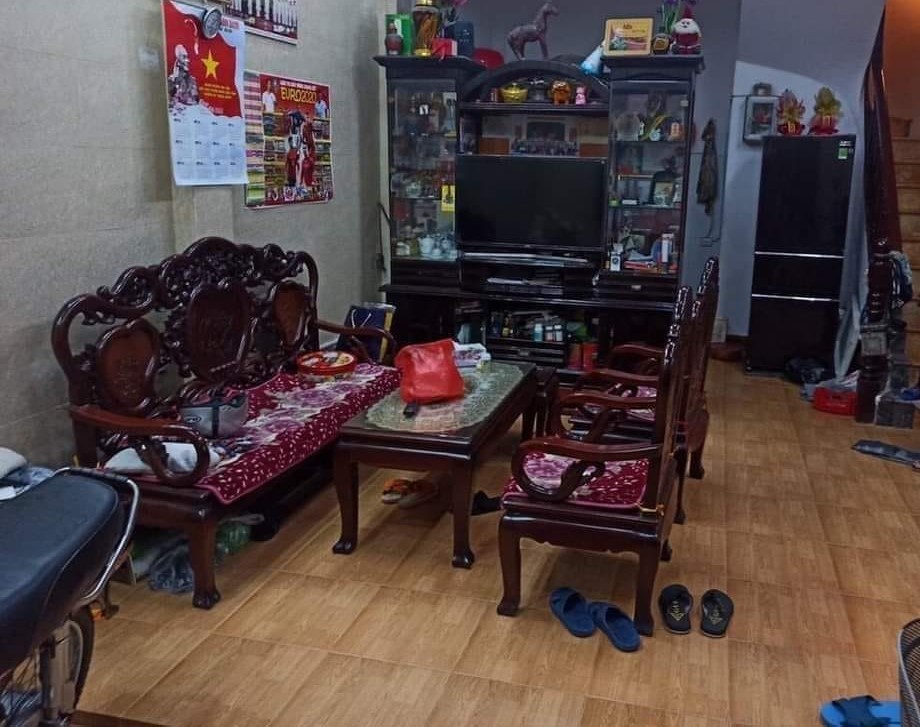 Bán nhà ngõ 211 Khương Trung 40m2, 4 tầng giá 4.65 tỷ