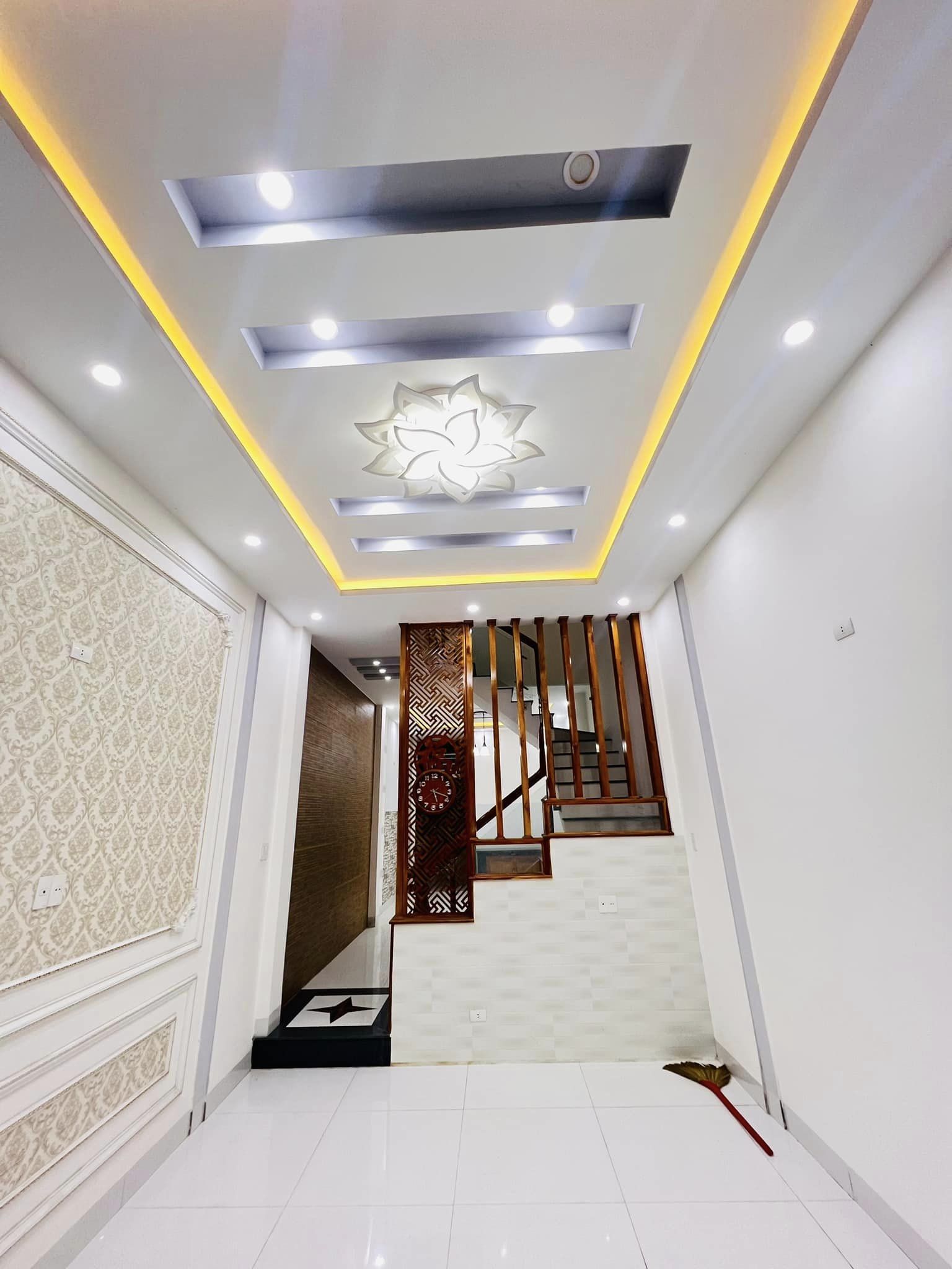 Bán Nhà Hẻm Ô Tô Đường Hoàng Văn Thụ P. Ngô Mây Quy Nhơn , 50m2 , 3 Mê , Giá 3 Tỷ 600Tr