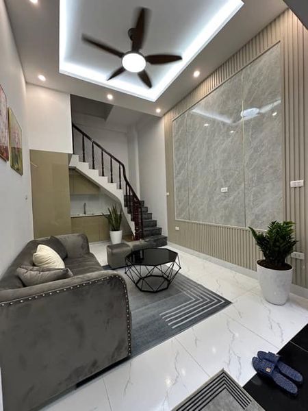 -NGUYỄN CHÍ THANH PHÂN LÔ CÁN BỘ - NGÕ THÔNG - 3 BƯỚC RA Ô TÔ 20m-4t-giá chỉ 3,15tỷ