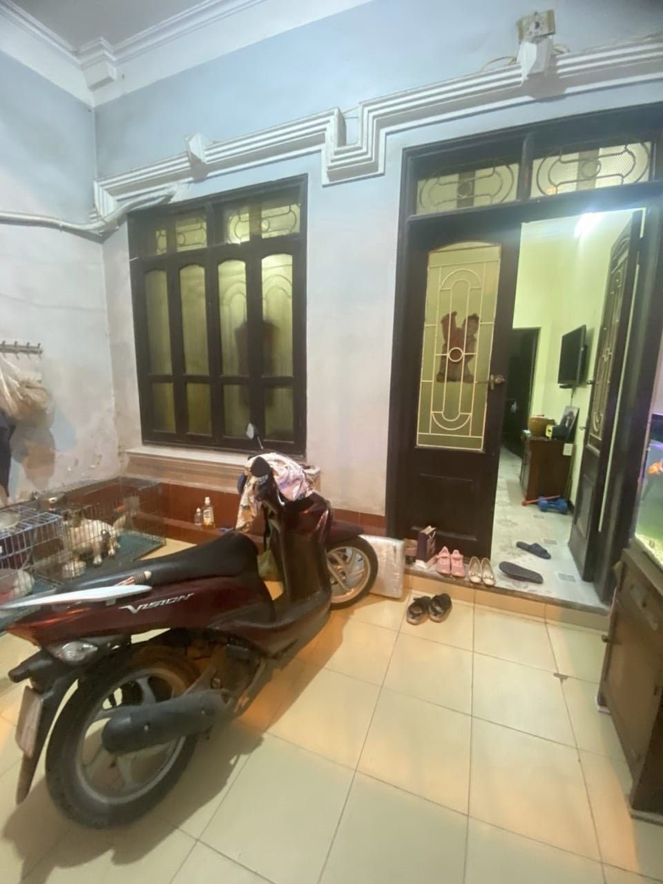 Bán nhà Lê Trọng Tấn oto chạy vòng quanh, sổ vuông, giá cực tốt. Dt 56m2 x 3t mt 4.5m giá 10 tỷ