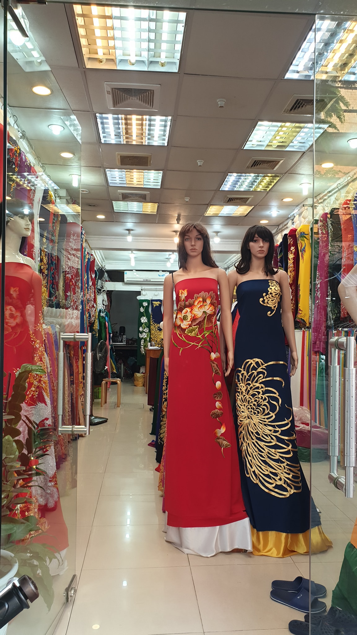 HOA HẬU PHỐ DƯƠNG QUẢNG HÀM, Ô TÔ TRÁNH, KINH DOANH ĐỈNH, 90M x MT 4.5M GIÁ NHỈNH 23 TỶ