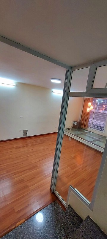 NGỘP GIẢM LIÊN TỤC Nhà Đẹp CMT8, Quận 10, Chỉ có 5 tỷ 95, sở hửu ngay căn nhà 40m2, 2 tầng