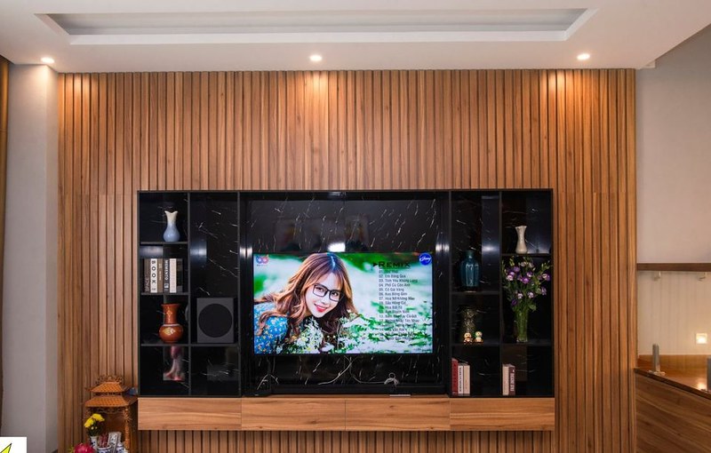 Bán rẻ NHÀ Lạc long Quân, Quận 11, Hẻm xe tải, khu phân lô, 42m2, nhính 5,5 tỷ có ngay căn nhà 2 tầng