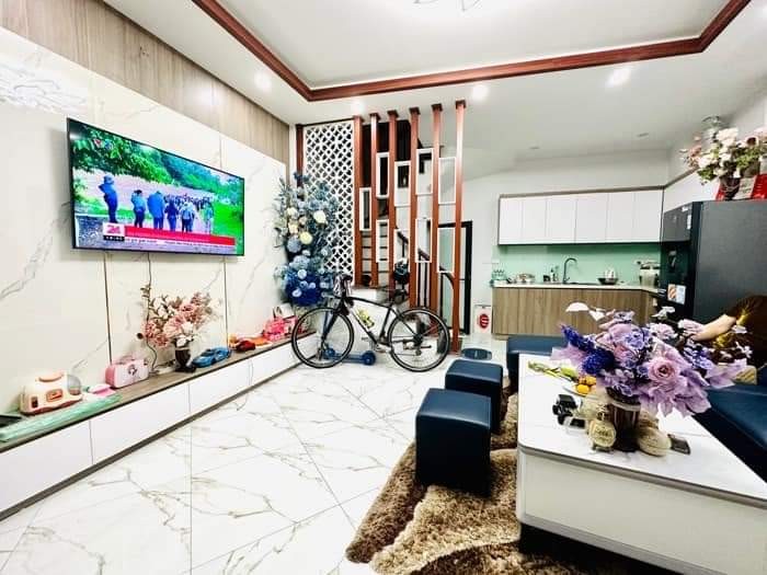 Bán gấp nhà Tôn Đức Thắng lô góc 20m ra ô tô Full nội thất 35m 5Tg MT 4,1m hơn 5 tỷ LHCC.