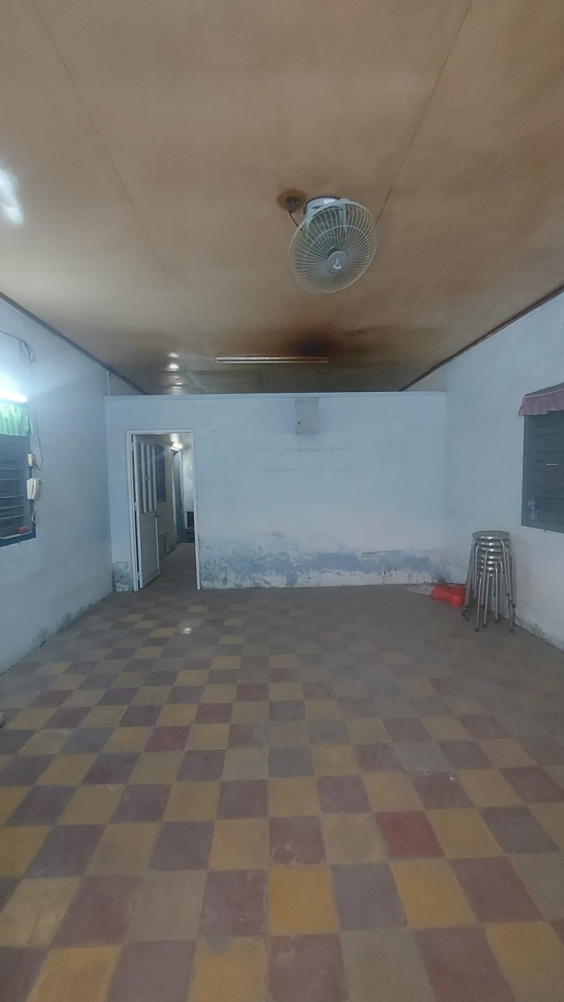 Bán nhà gần Nguyễn Duy Dương Quận 10, 4x16, chuẩn đét, chỉ 5 tỷ X