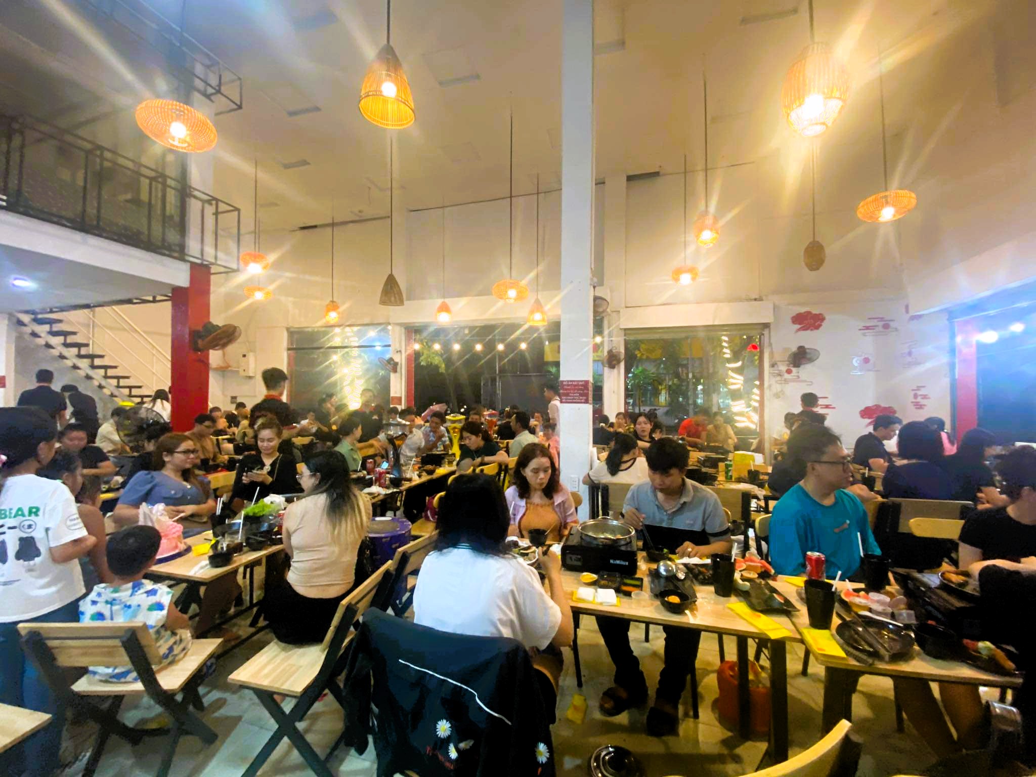 Sang quán ăn 450m2 mặt tiền đường Bác Ái Bình Thọ