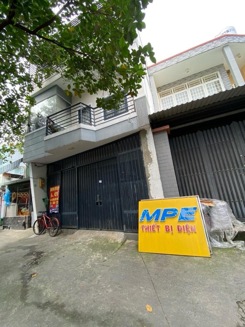 BÁN ĐẤT TẶNG NHÀ GIÁ CHỈ 6 TỶ 5 - DT 69M2 SỦ DỤNG 210M2 - 499 QUANG TRUNG - P10 -GÒ VẤP. 7PN, 7WC. ( 6 X 12 )