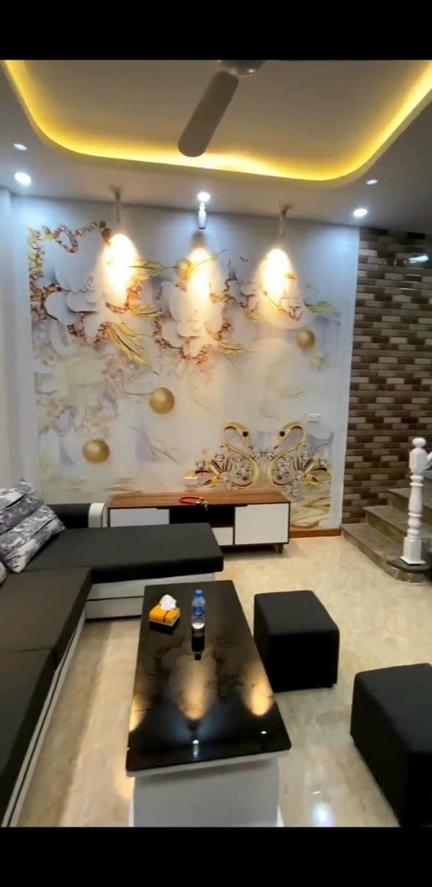 QUẬN HAI BÀ TRƯNG PHỐ ĐẠI LA 4 TẦNG MT:5.5M GIÁ:2.88 TỶ NGÕ TRƯỚC NHÀ RỘNG 3M - KINH DOANH NHỎ LẺ