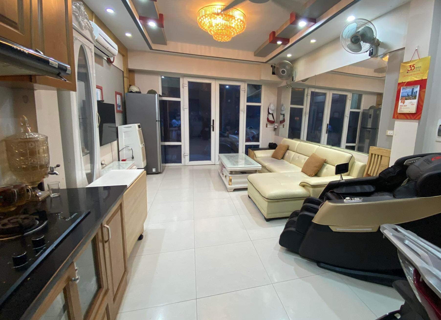 SIÊU PHẨM CẦU GIẤY – NHÀ ĐẸP, GIÁ XINH – Ô TÔ ĐỖ CỔNG – 35M2, 5.15 TỶ