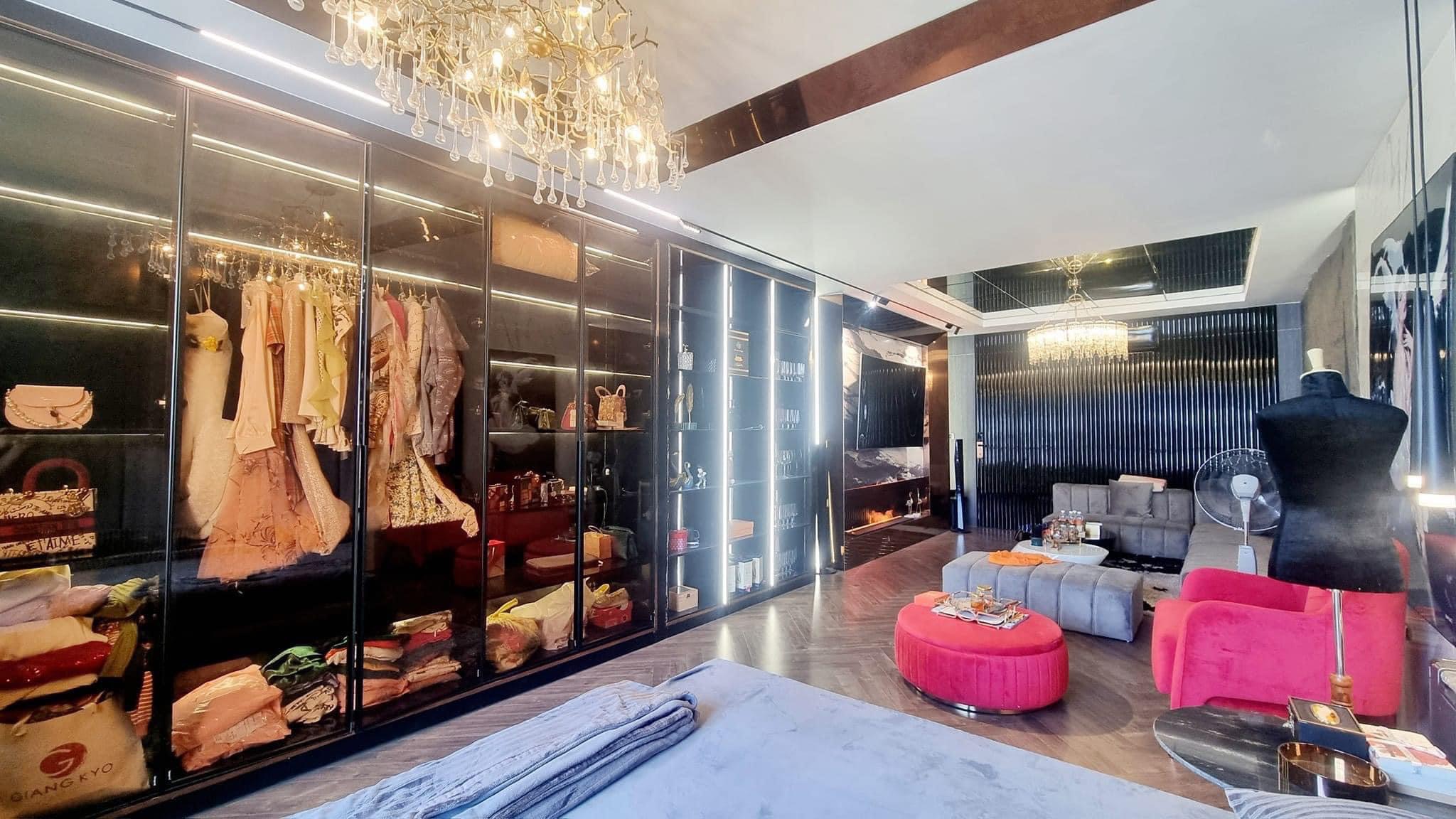 BÁN NHÀ VỊ TRÍ SIÊU ĐẮC ĐỊA, MT TO, SÁT PHỐ, VỈA HÈ, Ô TÔ TRÁNH, KINH DOANH ĐỈNH QUẬN ĐỐNG ĐA.