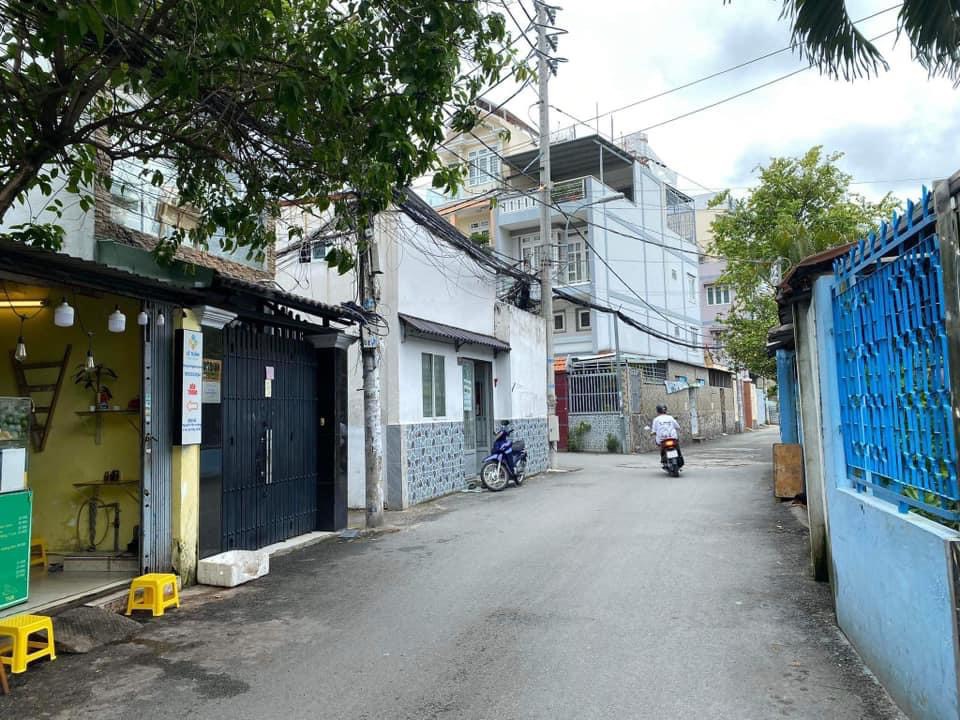 Nhỉnh 4 Tỷ có nhà 1 sẹc Nguyễn Văn Lượng Hẻm Xe Tải 55m2 3 Phòng Ngủ