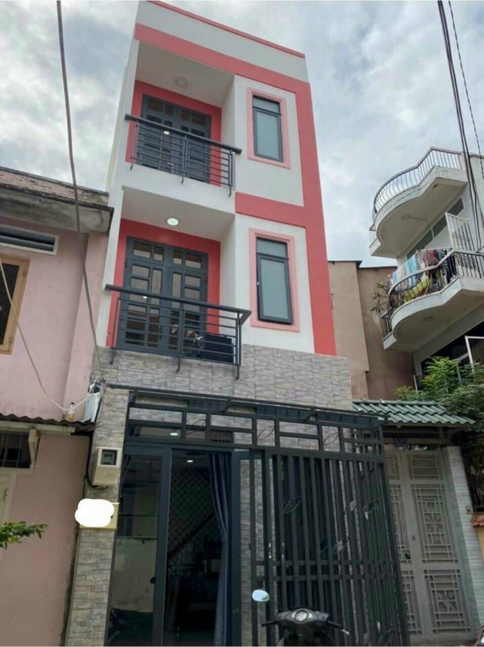 Bán nhà CHÍNH CHỦ đường Song Hành, NHÀ MỚI 3 TẦNG, 5 PHÒNG NGỦ giá chỉ nhỉnh 4 tỷ.