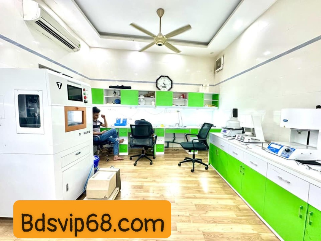 Cần bán nhà phố Nguyễn Trãi, Thanh Xuân, 75m2 mặt tiền 4.6m, nhà đẹp 4 tầng giá 10.5 tỷ