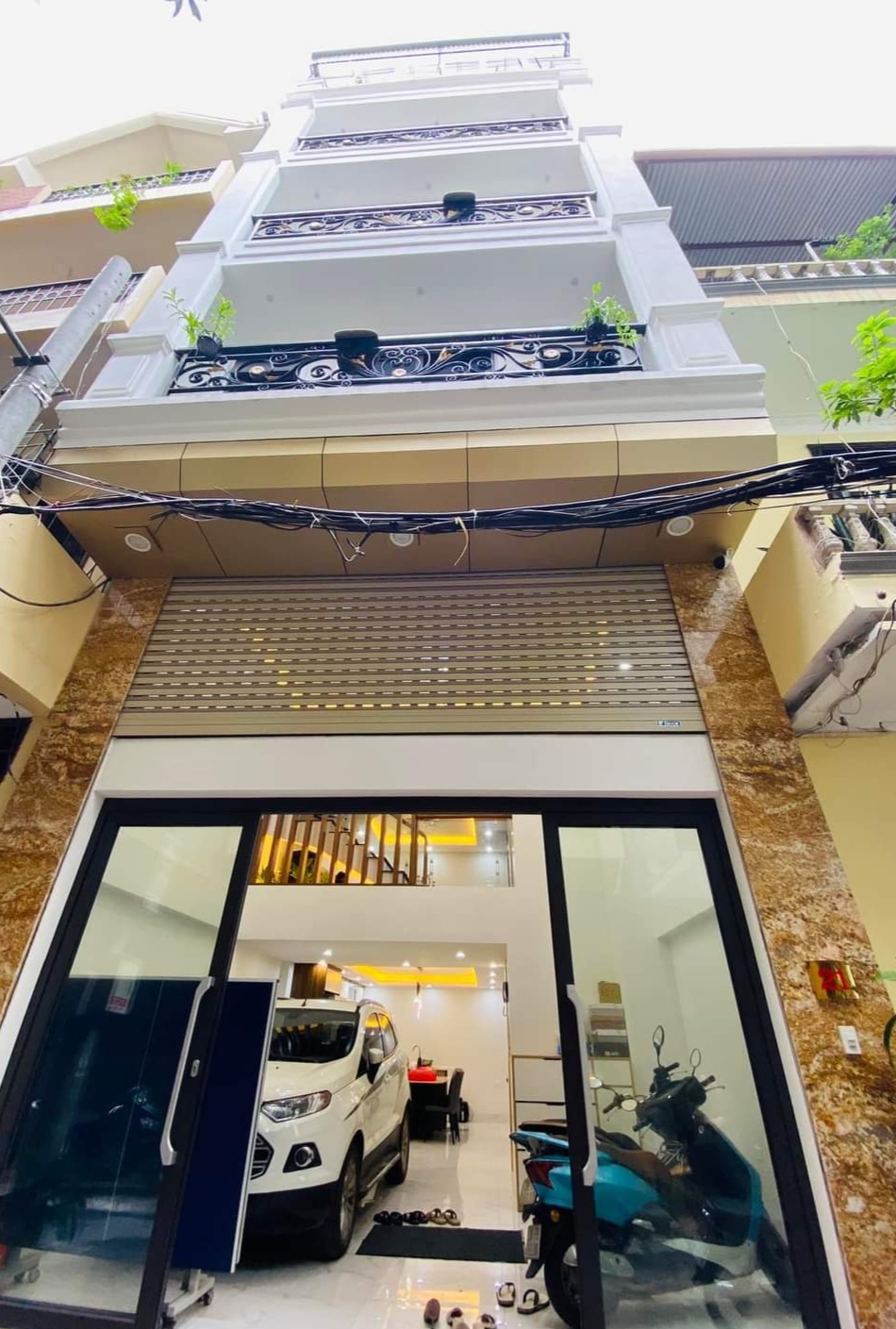 NHÀ BÁN MẶT PHỐ MỄ TRÌ THƯỢNG. DT 50M. 7TẦNG THANG MÁY. MT4.5 M. HƠN 12 TỶ. ĐANG CẦN BÁN.