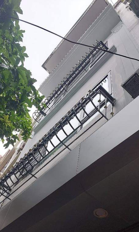 NHÀ BÁN LÔ GÓC LÊ QUANG ĐẠO. DT30M. 5TẦNG. NHỈNH 4 TỶ. ĐANG CẦN BÁN GẤP.